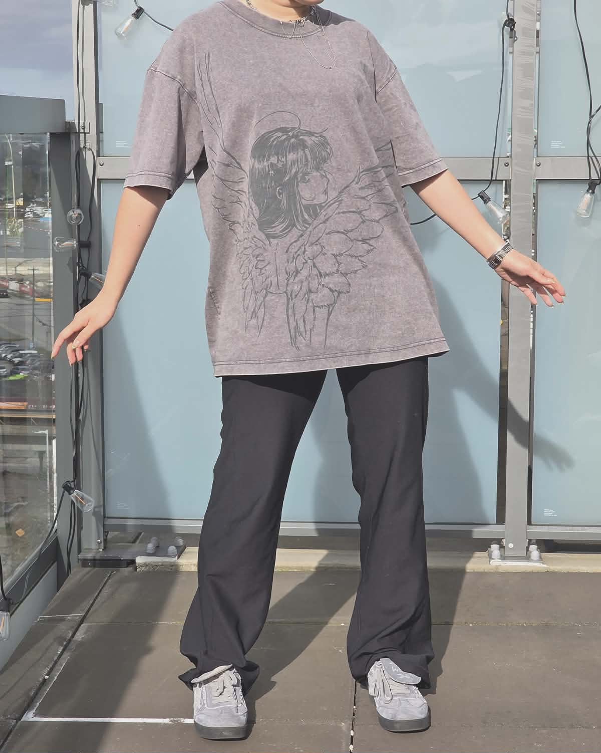 Looking Back ꒰ঌ ໒꒱ Angel Print Gray Acid Wash T-shirt