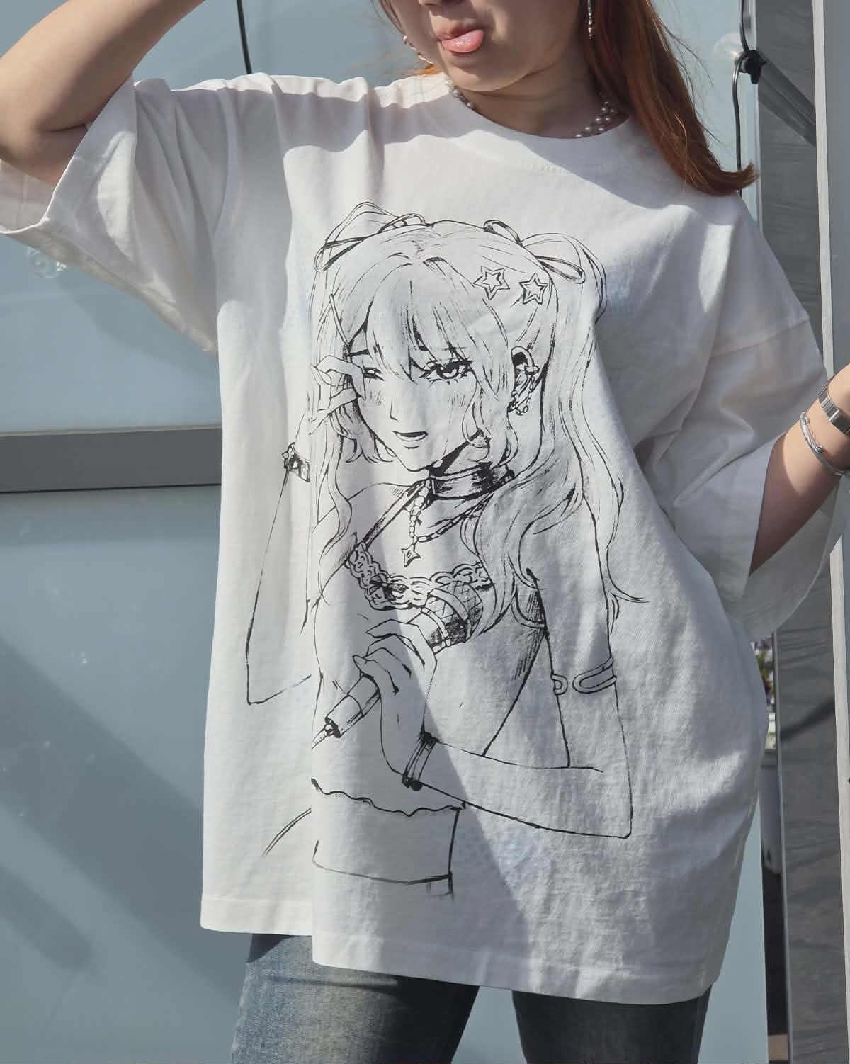 Idol's Tears ꒰ঌ ໒꒱ White Oversized T-Shirt